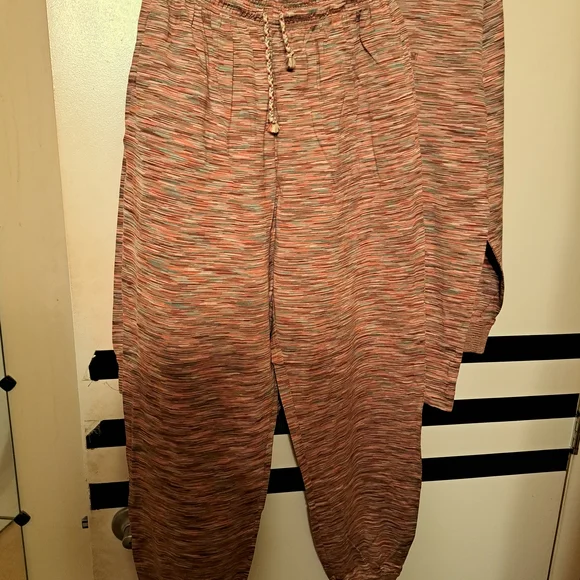 Intimo Multicolor Striped Top - Picture 5 of 7